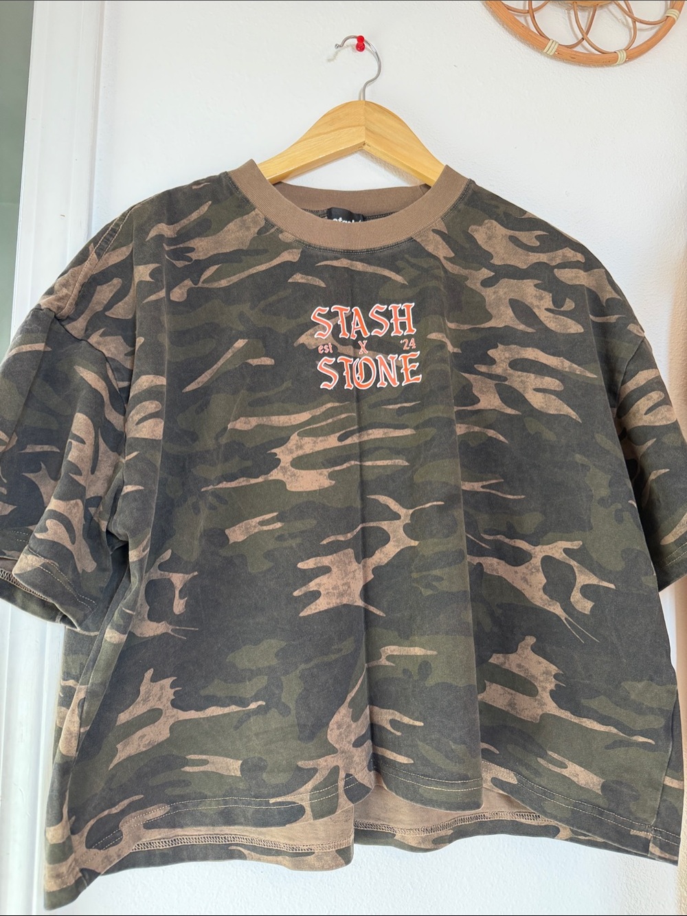 Stash x Stone cropped camo tee